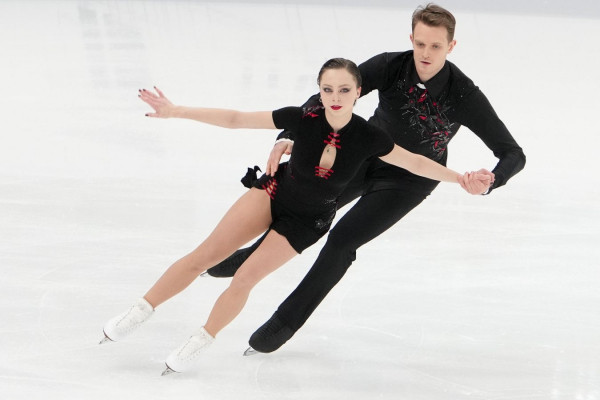 Лучший костюм сезона в фигурном катании, рейтинг Чемпионата, Гуменник, Малинин, Муравьёва, Самоделкина, Чок и Бэйтс
